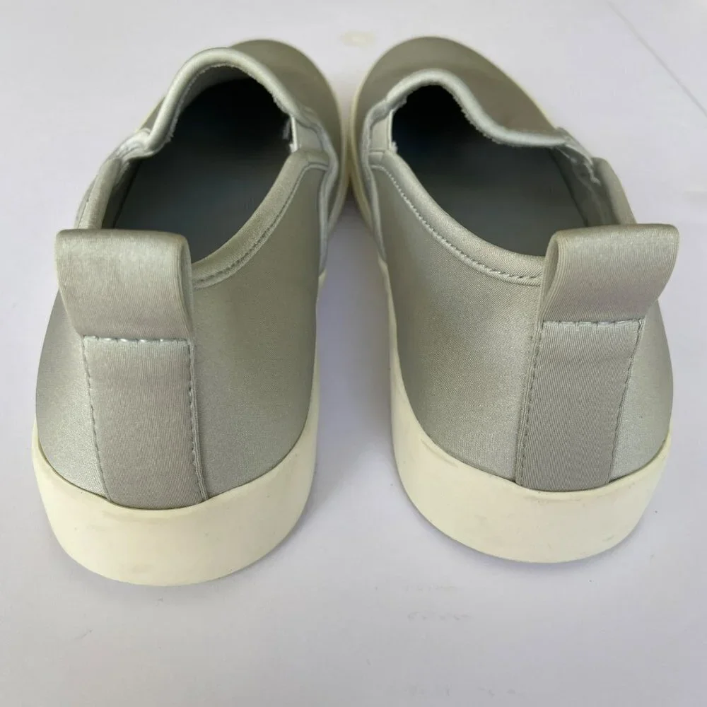 Call It Spring Lovaudien‎ Grey Slip-On Sneakers Size 6.5